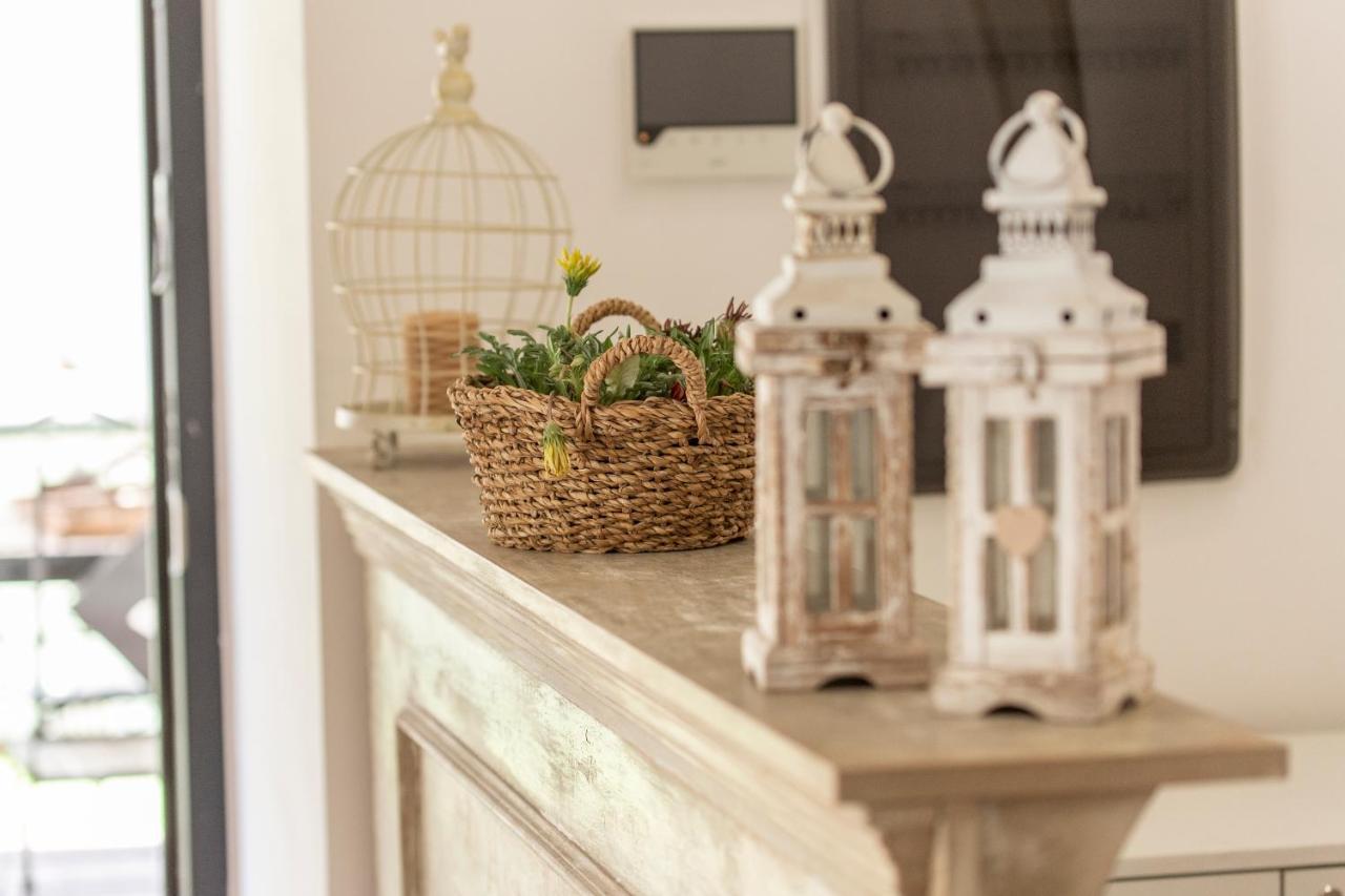 نابولي B&B Dimora Mazzarino المظهر الخارجي الصورة