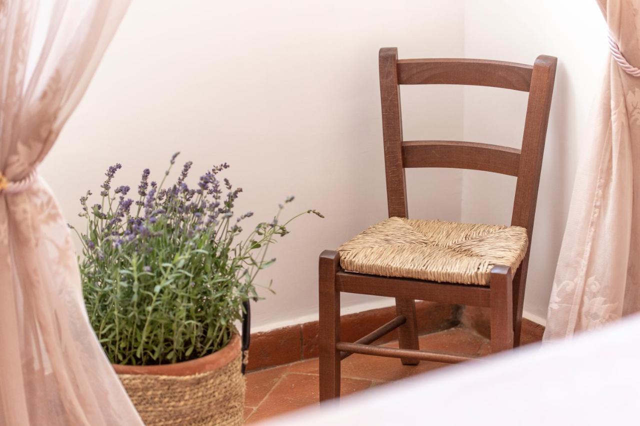 نابولي B&B Dimora Mazzarino المظهر الخارجي الصورة