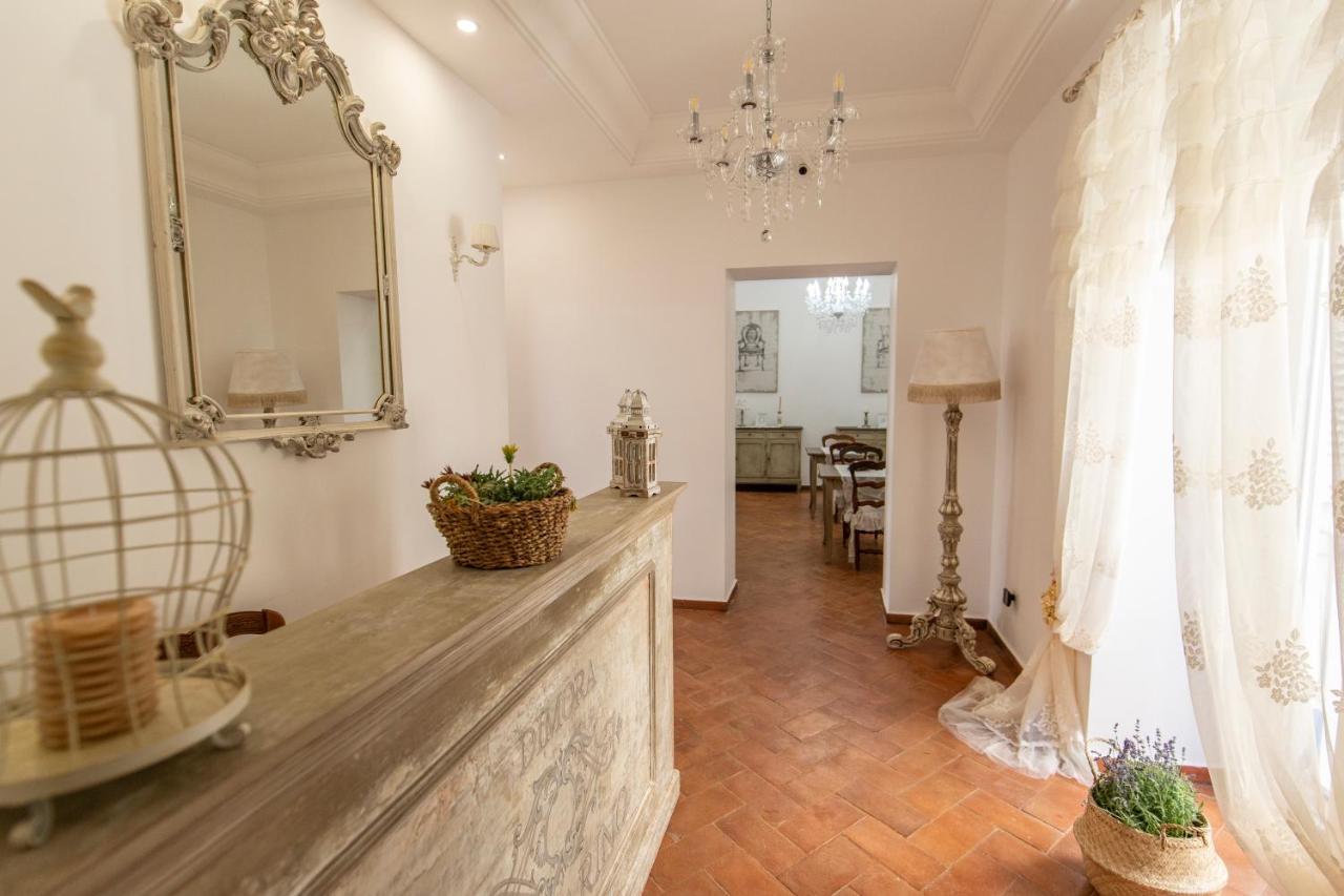 نابولي B&B Dimora Mazzarino المظهر الخارجي الصورة